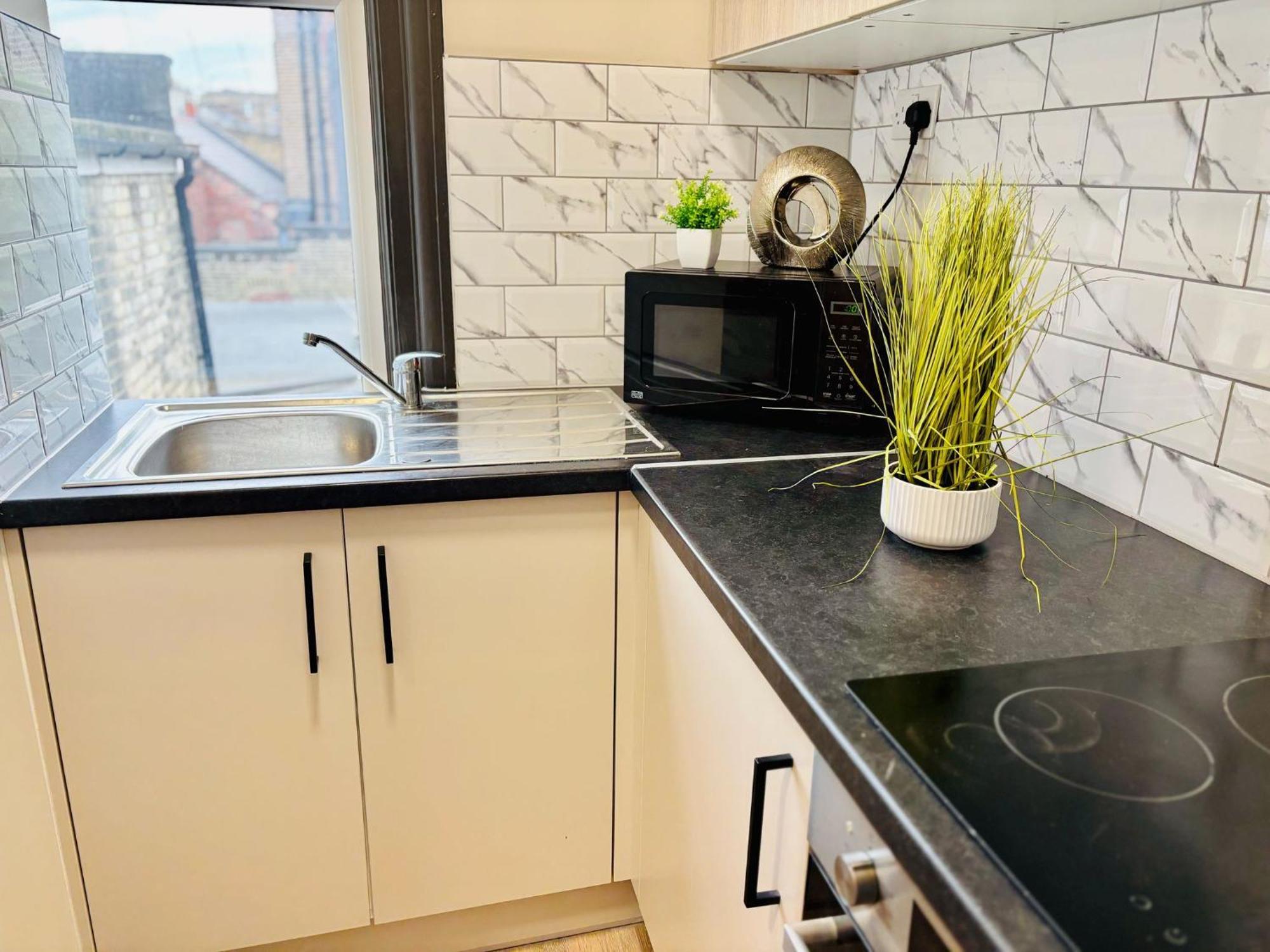 The Seven Sisters House - No 01a - Stylish Comfort Apartment