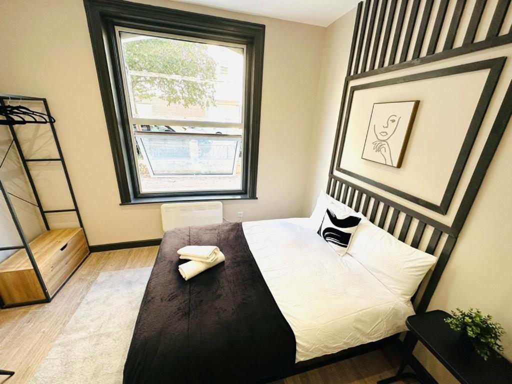 The Seven Sisters House - No 01a - Stylish Comfort Apartment *