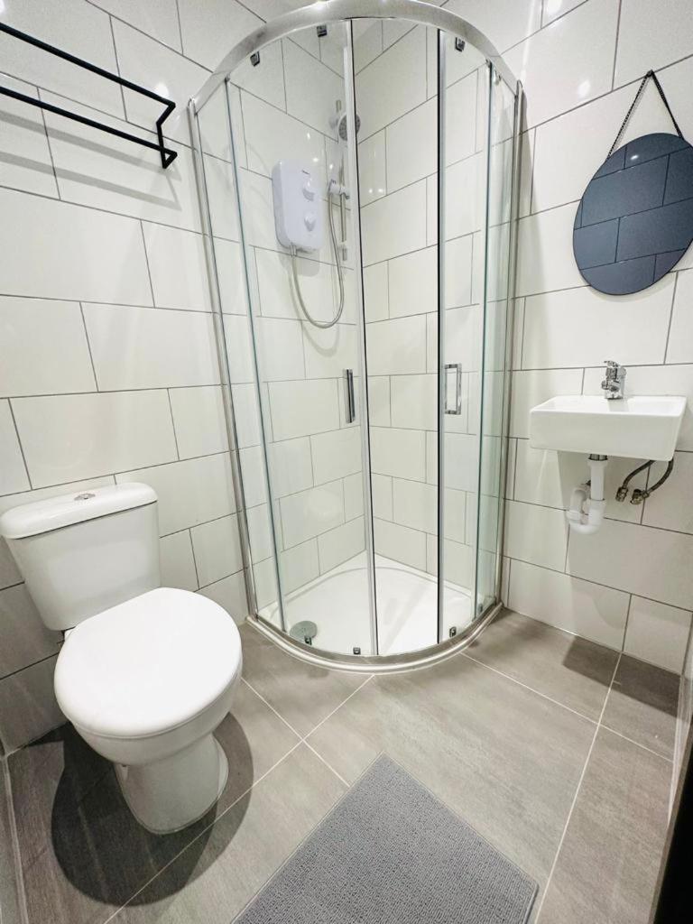 The Seven Sisters House - No 01a - Stylish Comfort *